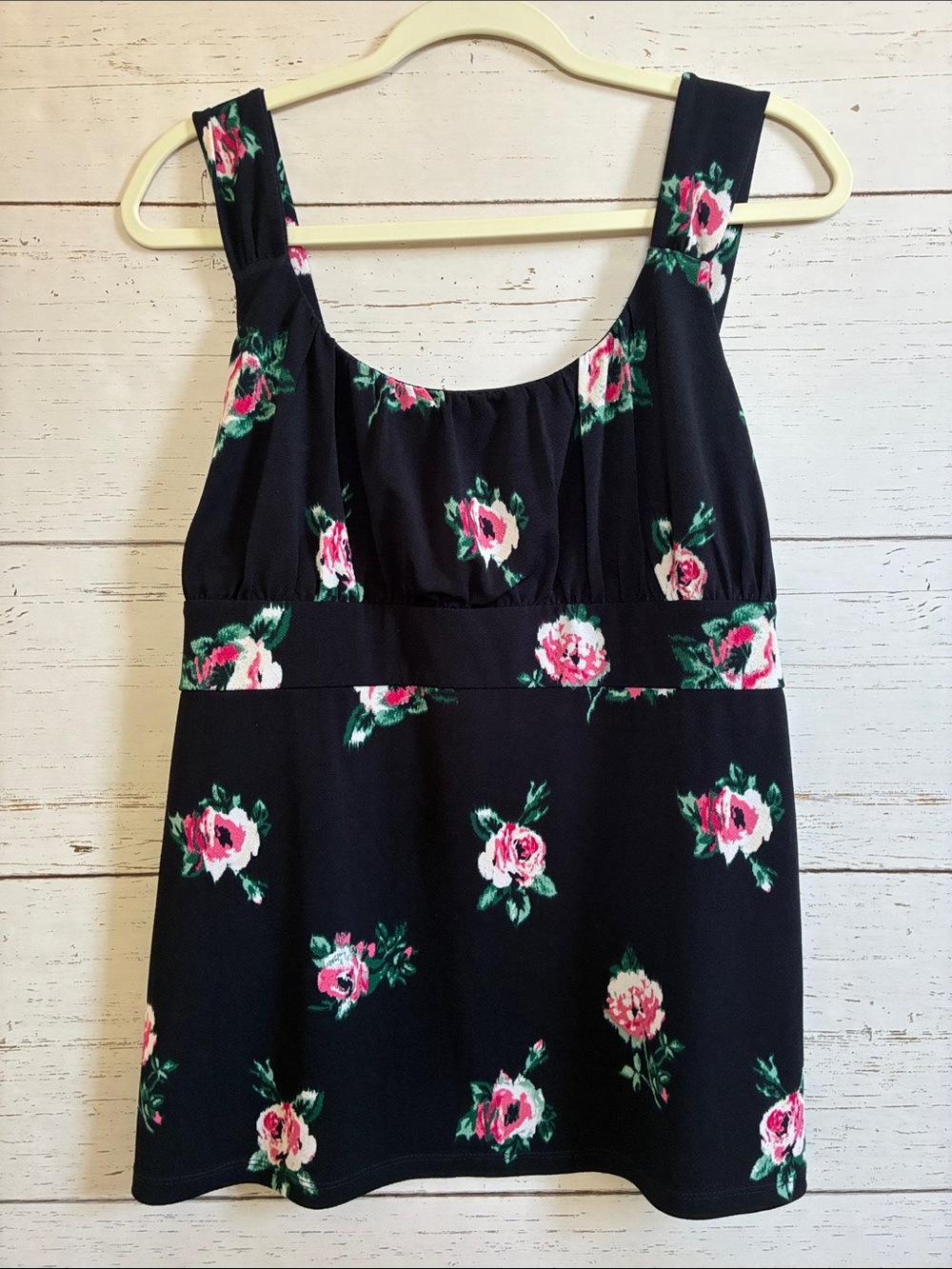 Ann Taylor Black and Pink Rose Print Stretch Tank Top Blouse, size XL